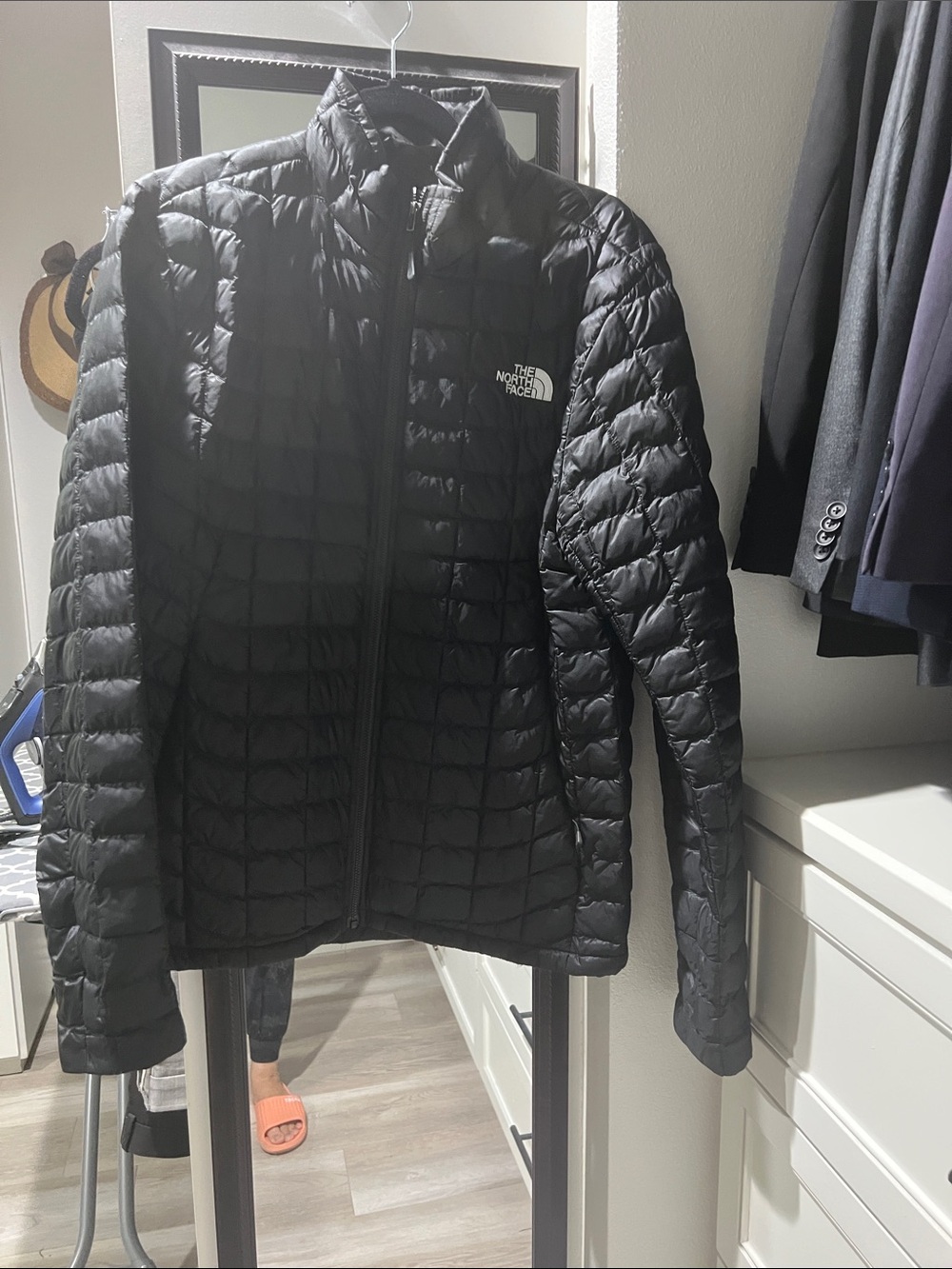 The North Face Men’s Black Quilted Packable Puffer Jacket, size S/P, like new